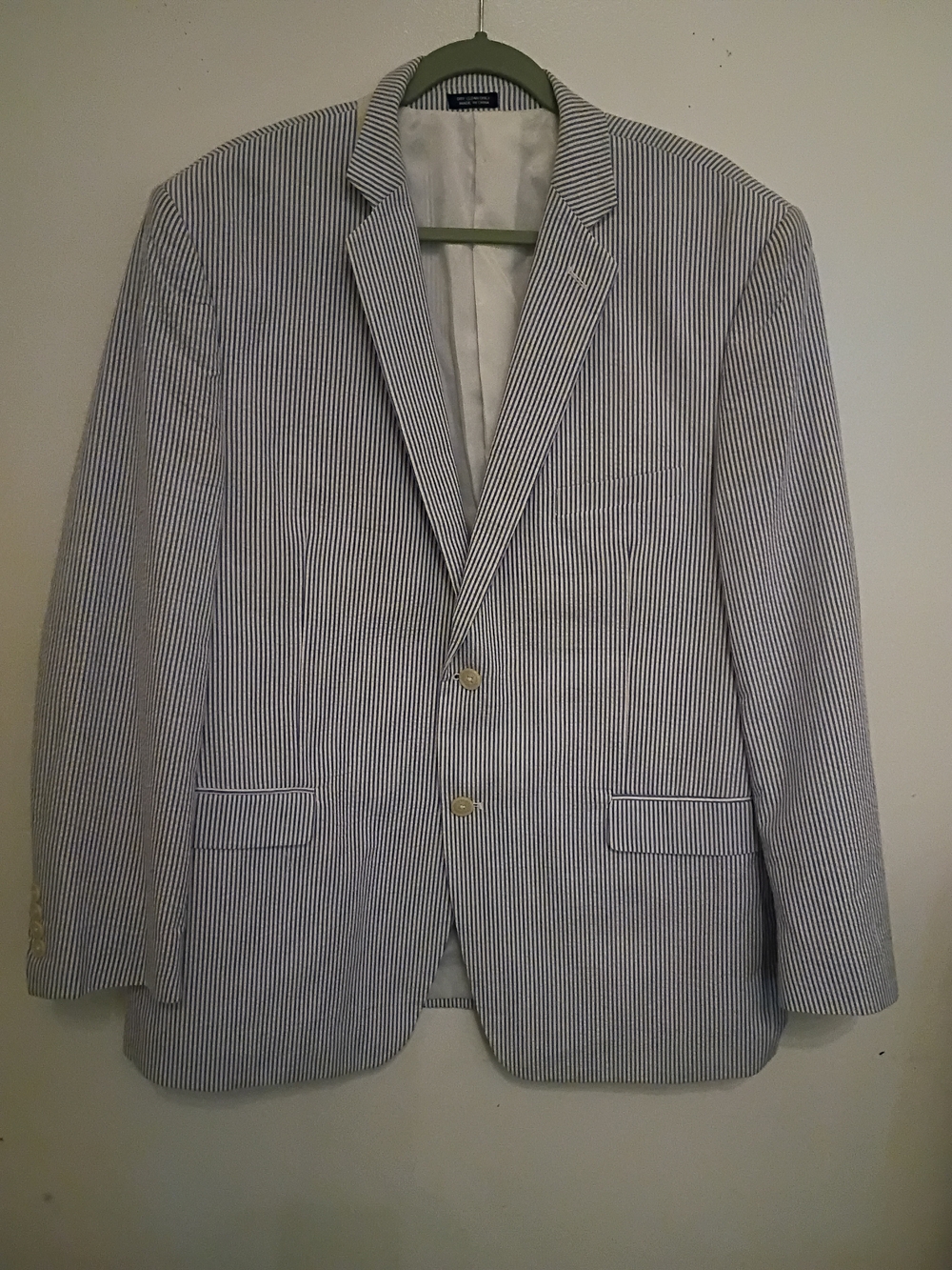 Saddlebred Blue and White Striped Seersucker Sport Coat Sz 44R NWOT